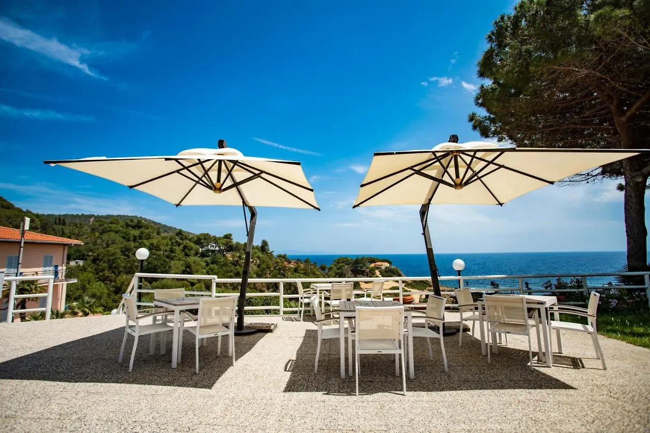 Residence Reale Porto Azzurro 4*,  Italien