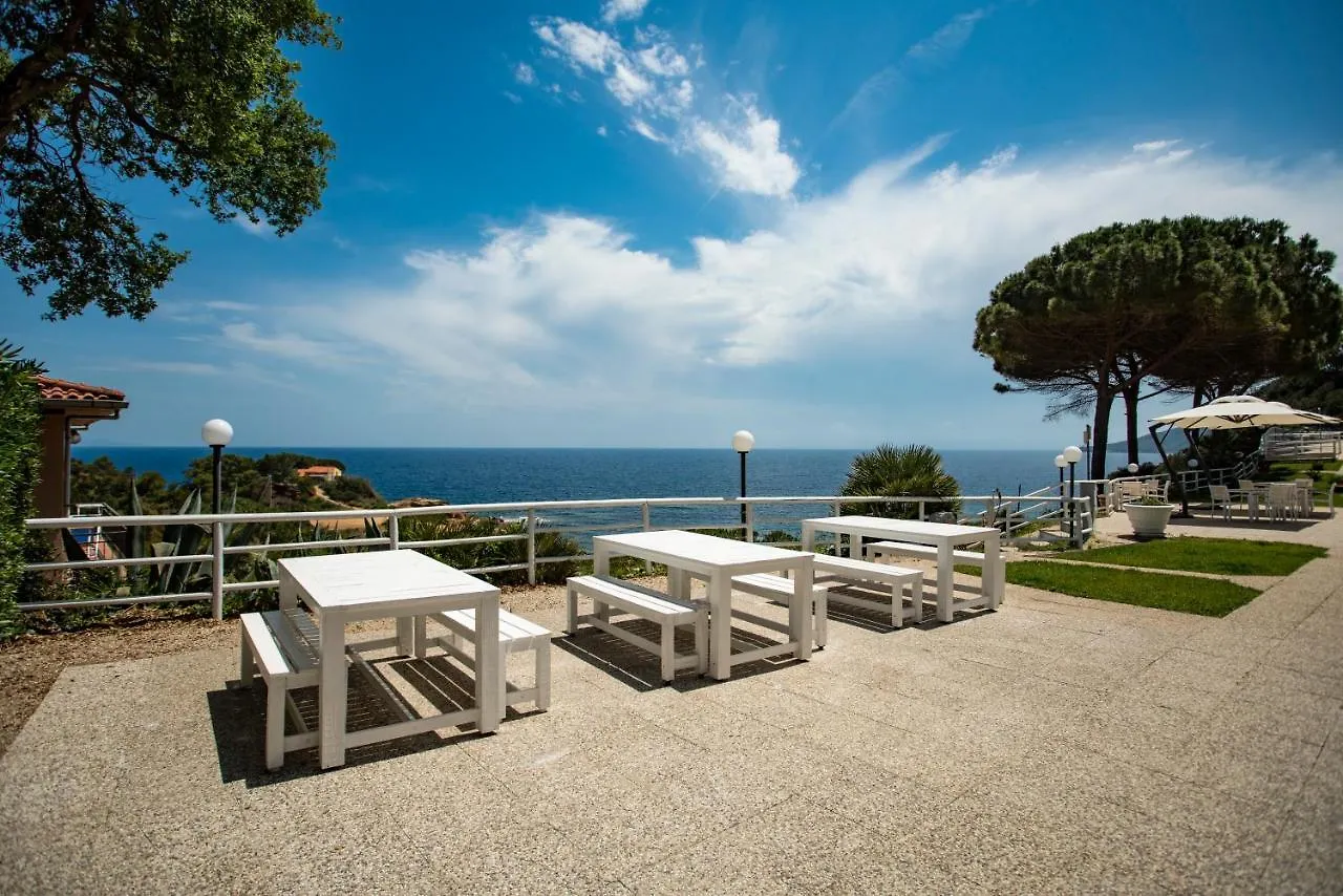 Residence Reale Porto Azzurro Lejlighedshotel