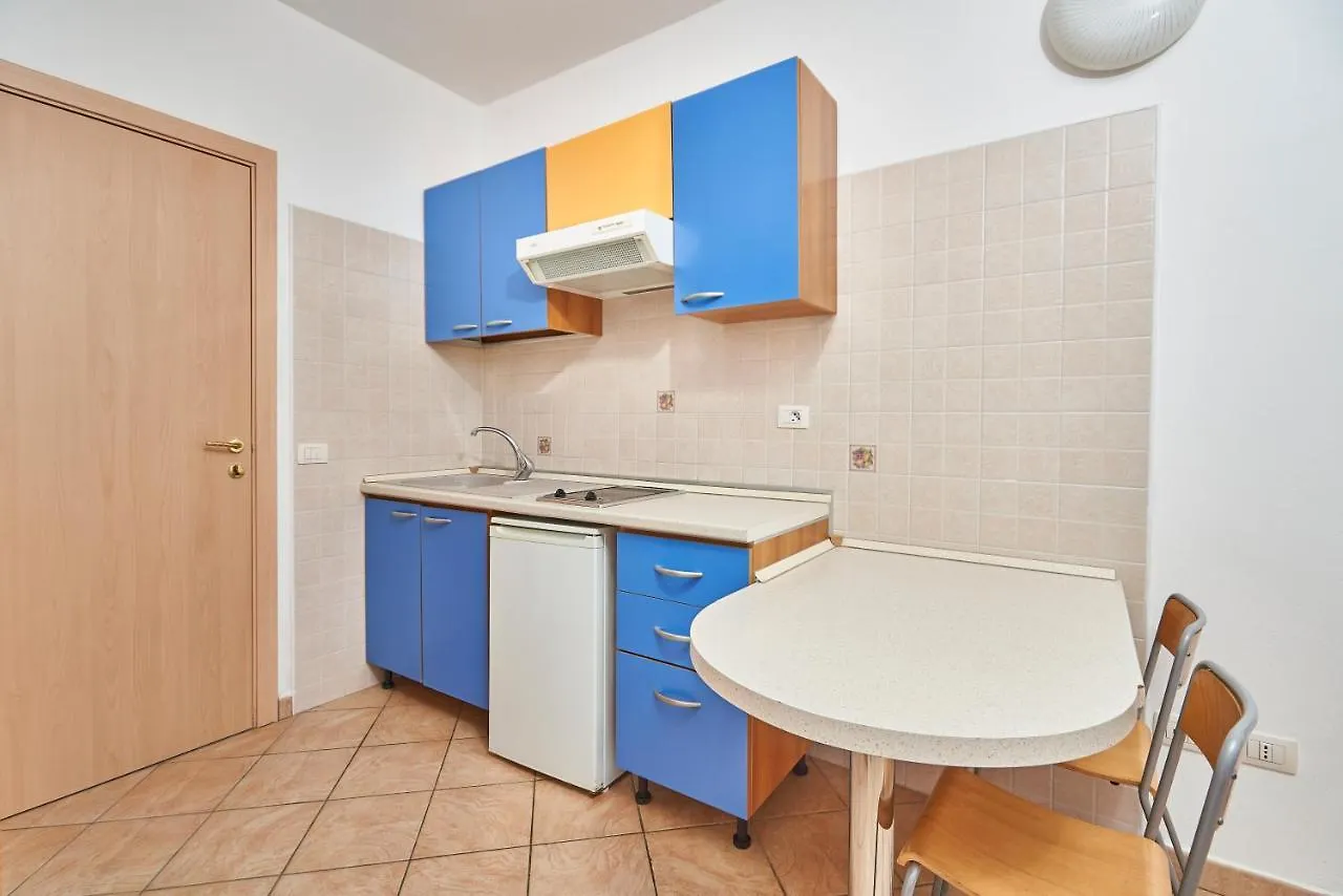 Residence Reale Porto Azzurro Lejlighedshotel