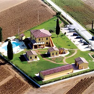 Aparthotel Podere Tre Cipressi, Campiglia Marittima